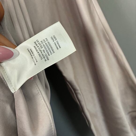 ARITZIA WILFRED Durante Jacket Kimono Satin Duster Cardigan Robe Lucite Taupe M - Picture 10 of 10